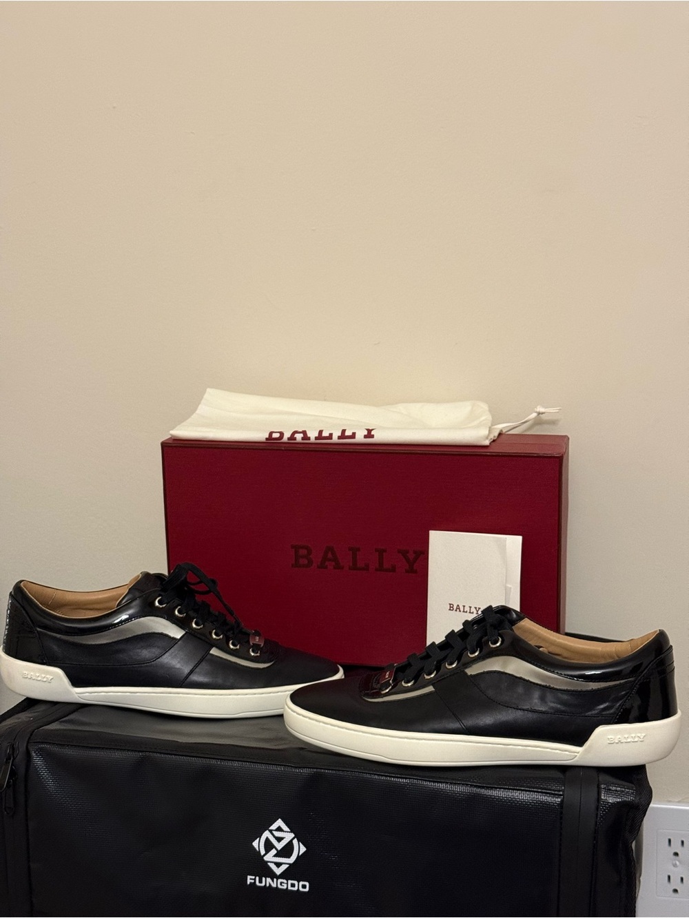 Men’s Bally Designer Sneakers Mens 9.5 / 42.5